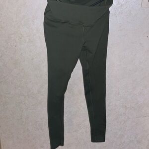 Alo leggings with mesh